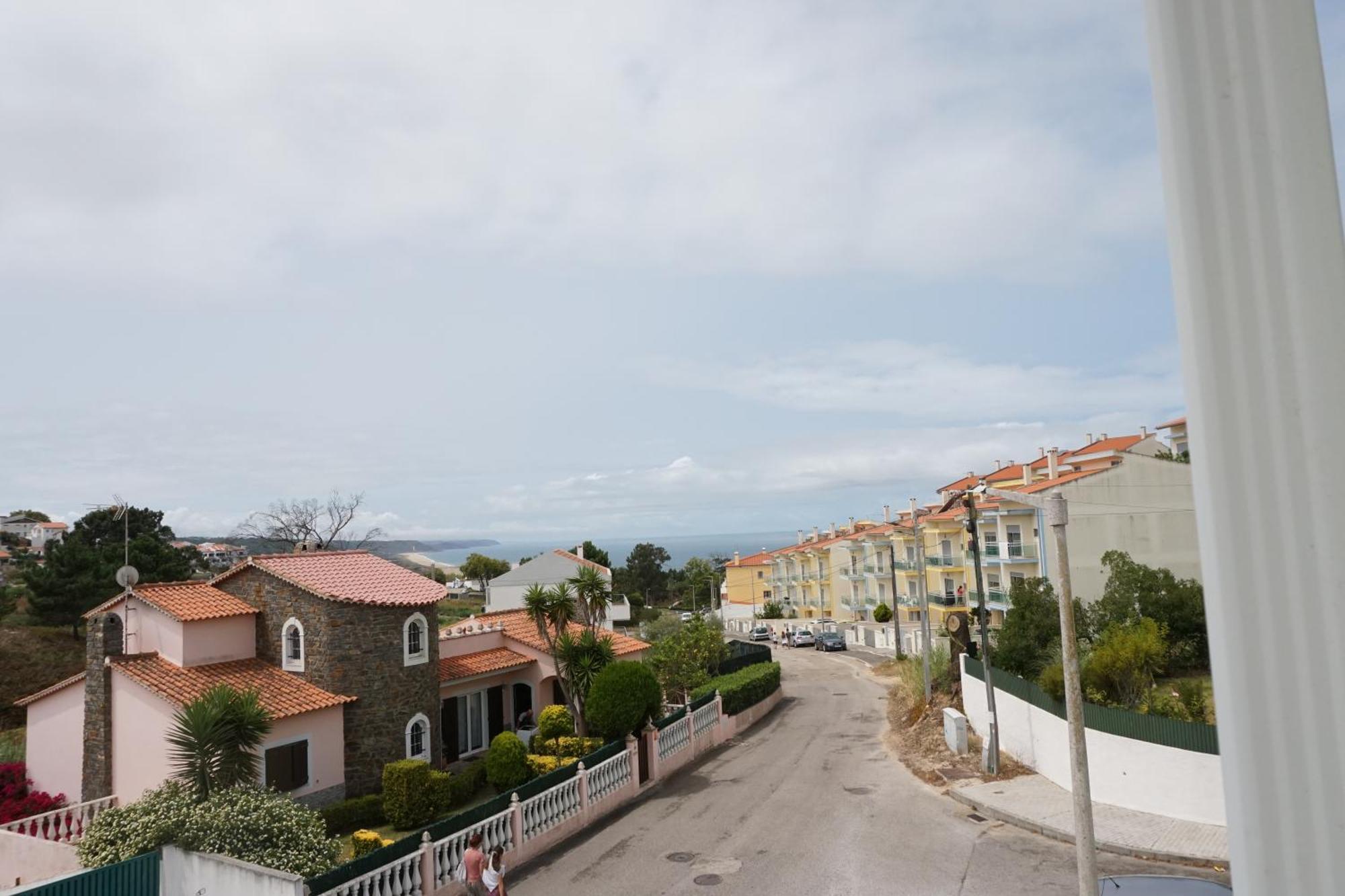 Vivenda Godinho Apartment Nazare Luaran gambar