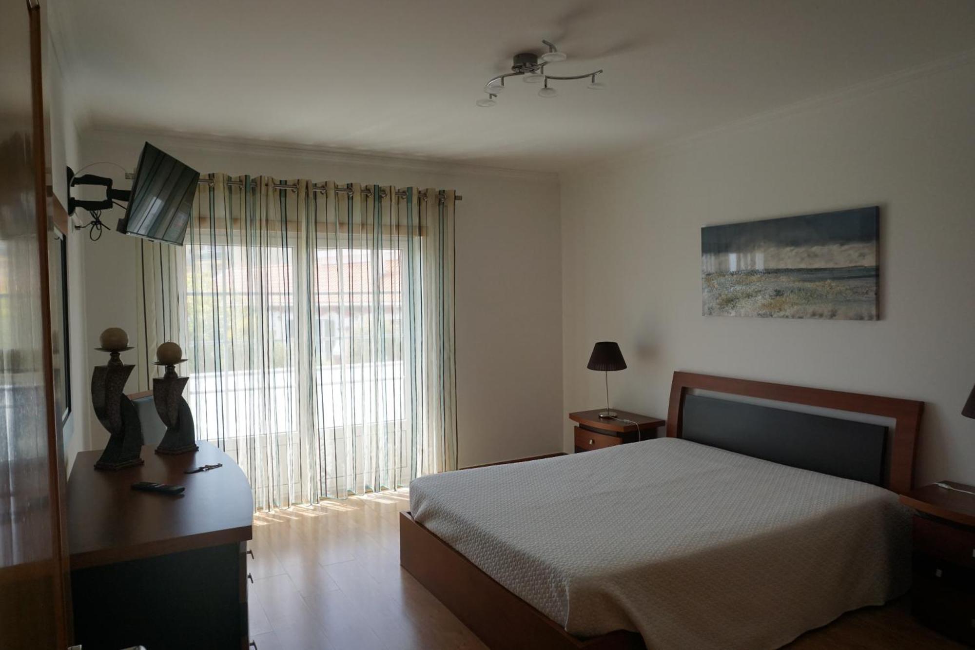 Vivenda Godinho Apartment Nazare Luaran gambar